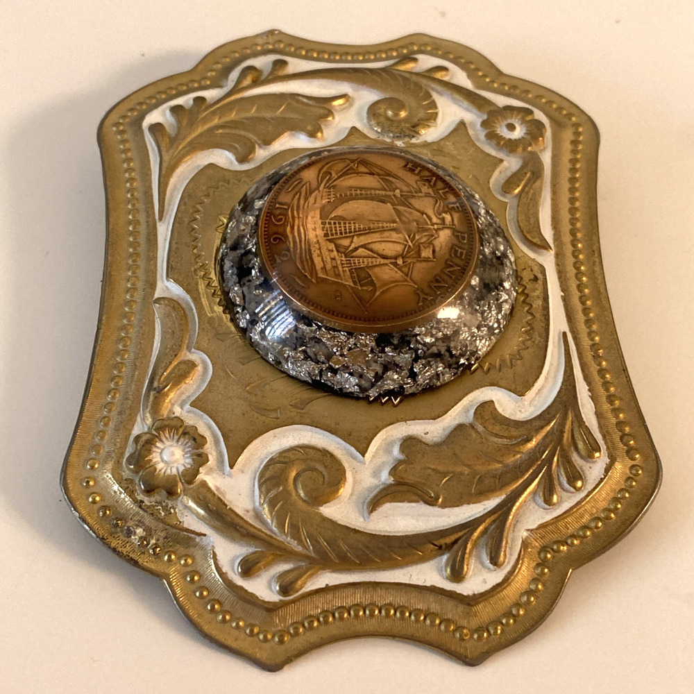 Belt Buckle Authentic Piece of the London Bridge Harold King Half Penny 1962 UK - Picture 3 of 7